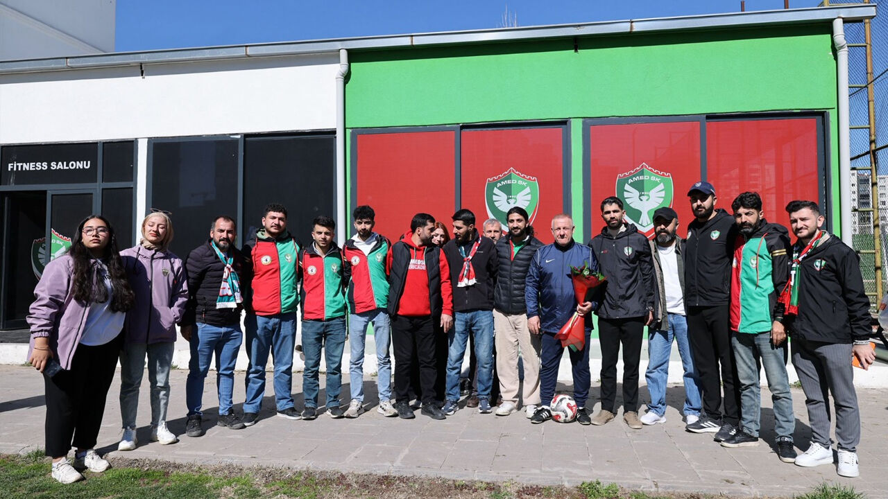 Taraftardan Amedspor’a Moral Ziyareti1