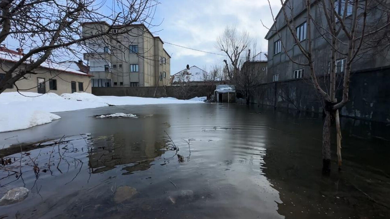 Yüksekova’da Venedik Çilesi1