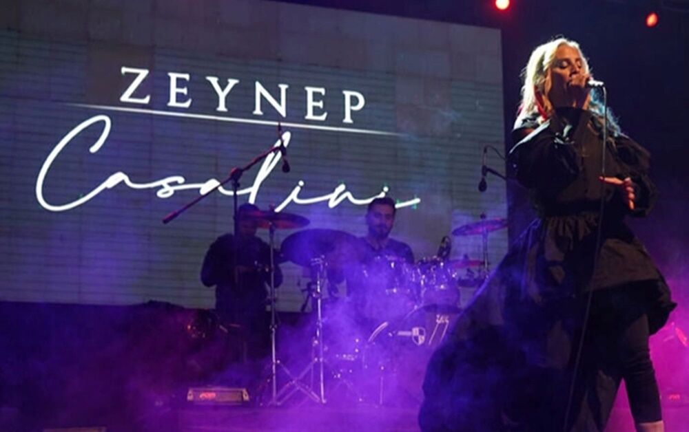 Z E Y N E P C A S A L İ N İ