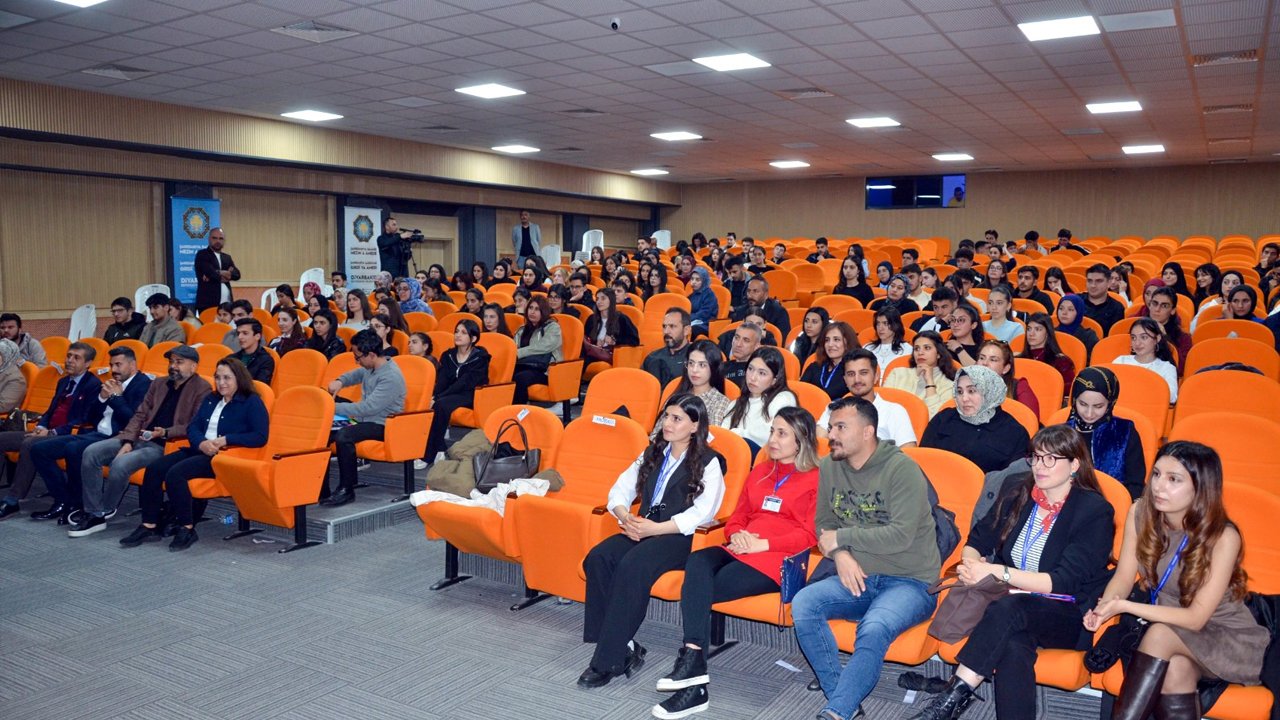 Akademi Sur Öğrencilerine Başarı Deneyimleri Aktarıldı2