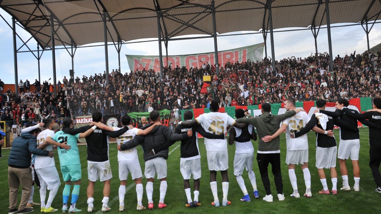 Erokspor-Amedspor maçında objektife takılanlar