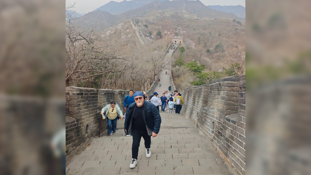 Çin Seddine Çıktı, Kalbi Diyarbakır Surlarında Kaldı2