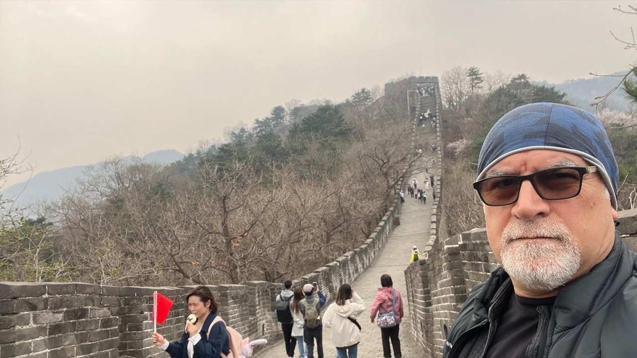 Çin Seddine Çıktı, Kalbi Diyarbakır Surlarında Kaldı4