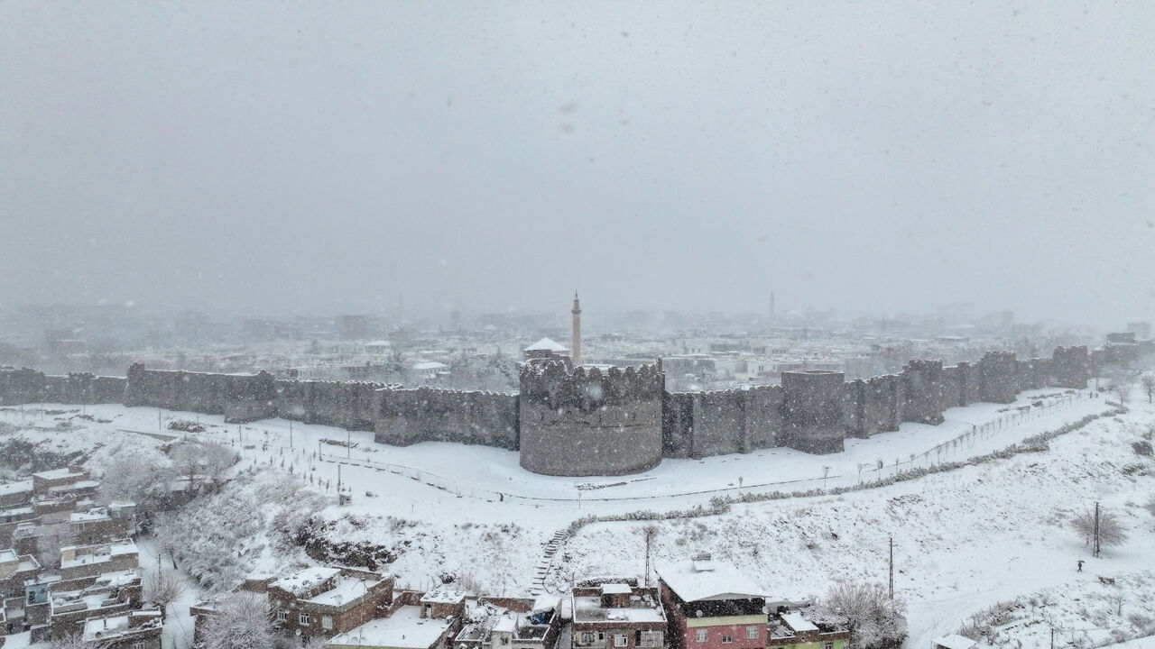 Diyarbakır 97 Yılının En Sert Kışını Yaşadı2