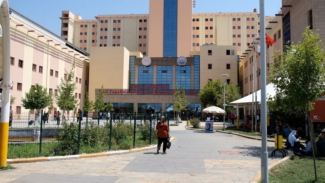 Diyarbakır Araştırma Hastanesi’nde Sağlık Krizi Tbmm’ye Taşındı2