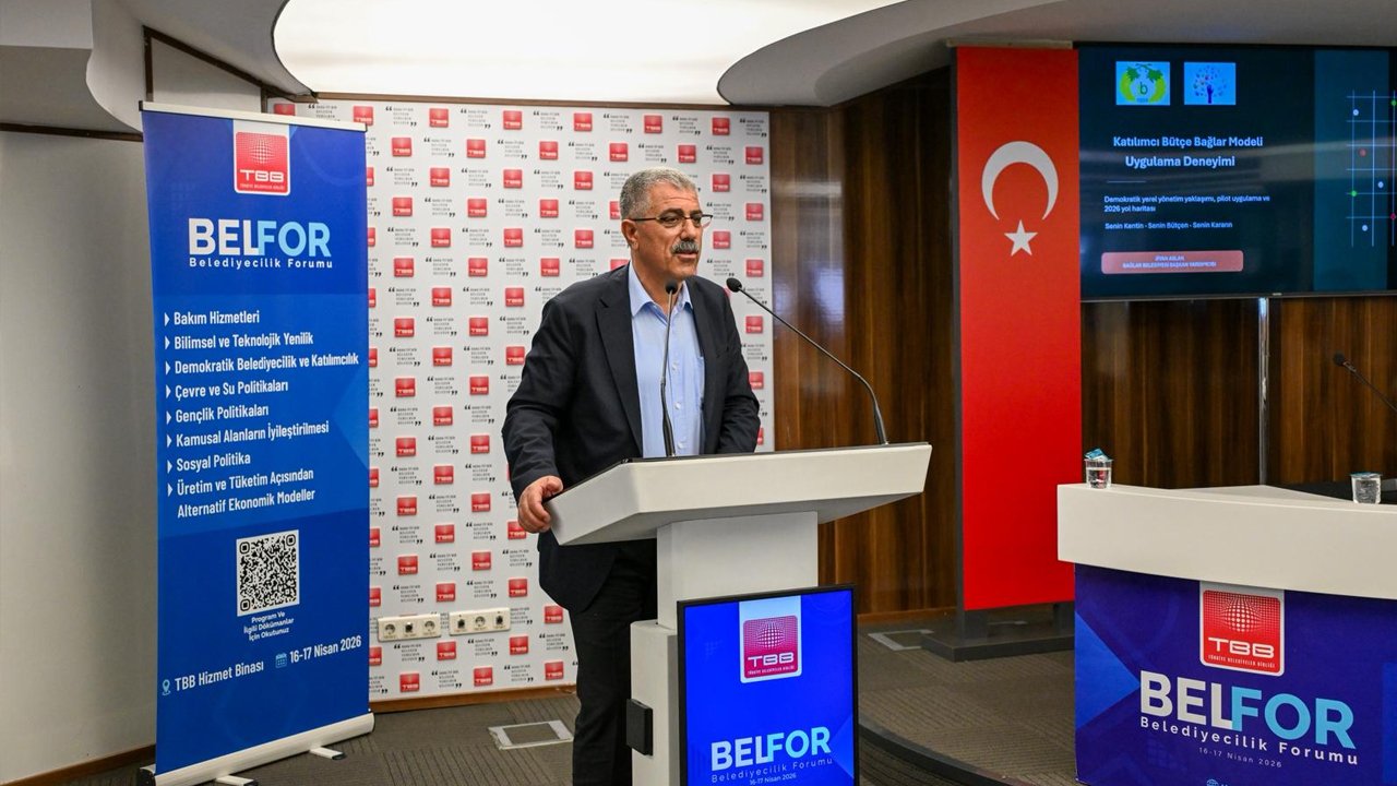 Diyarbakır Bağlar Belediyesi Modeli Belfor’da Alkışlandı