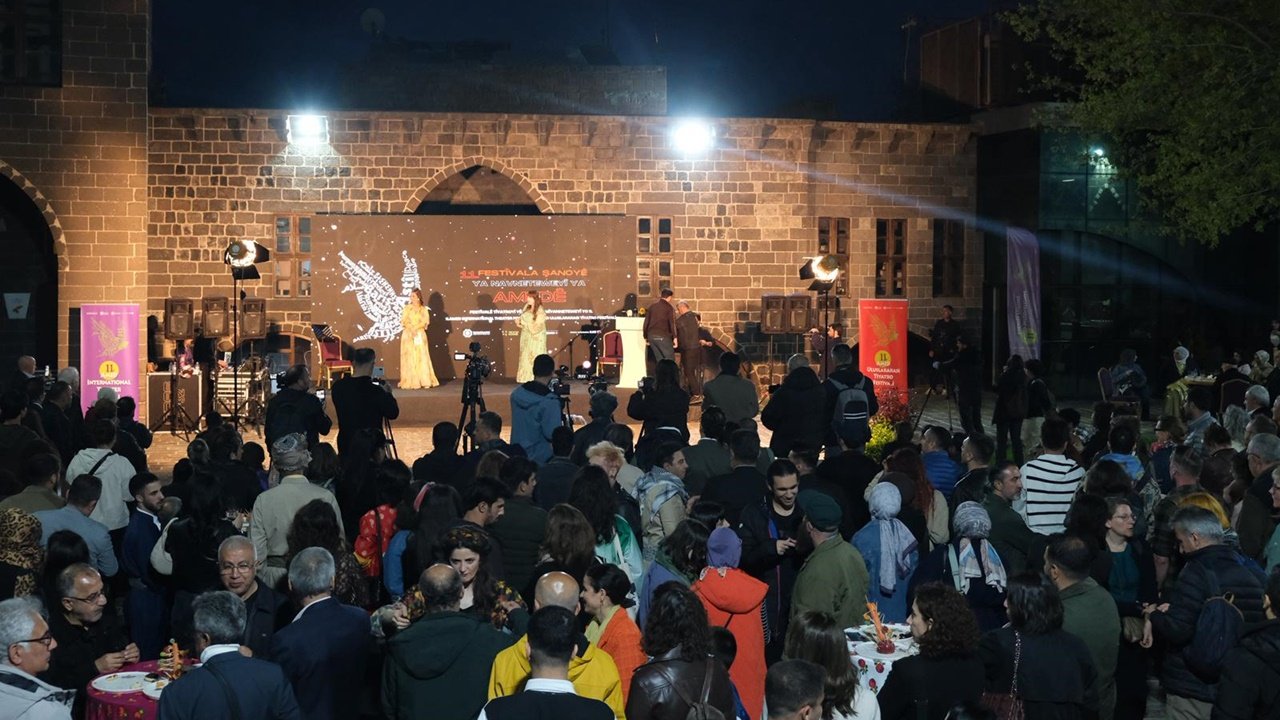 Diyarbakir Tiayatro Festivali Basladi