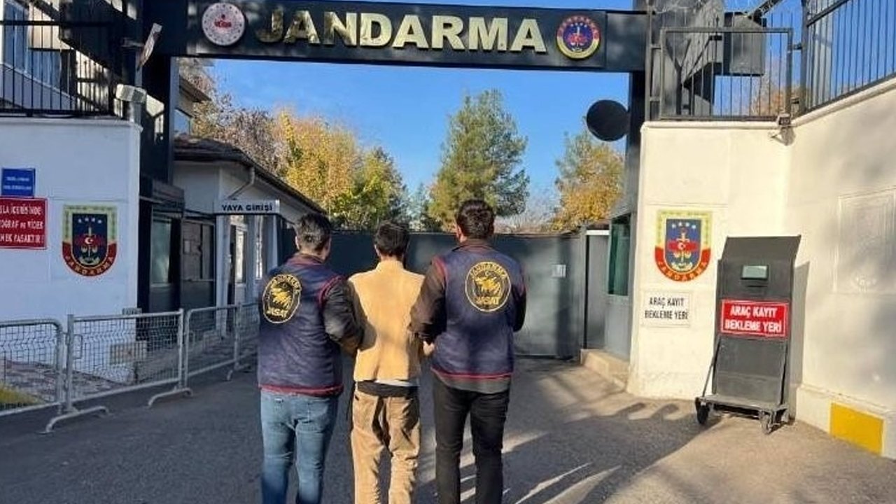 Diyarbakır'da 140 kişi yakalandı