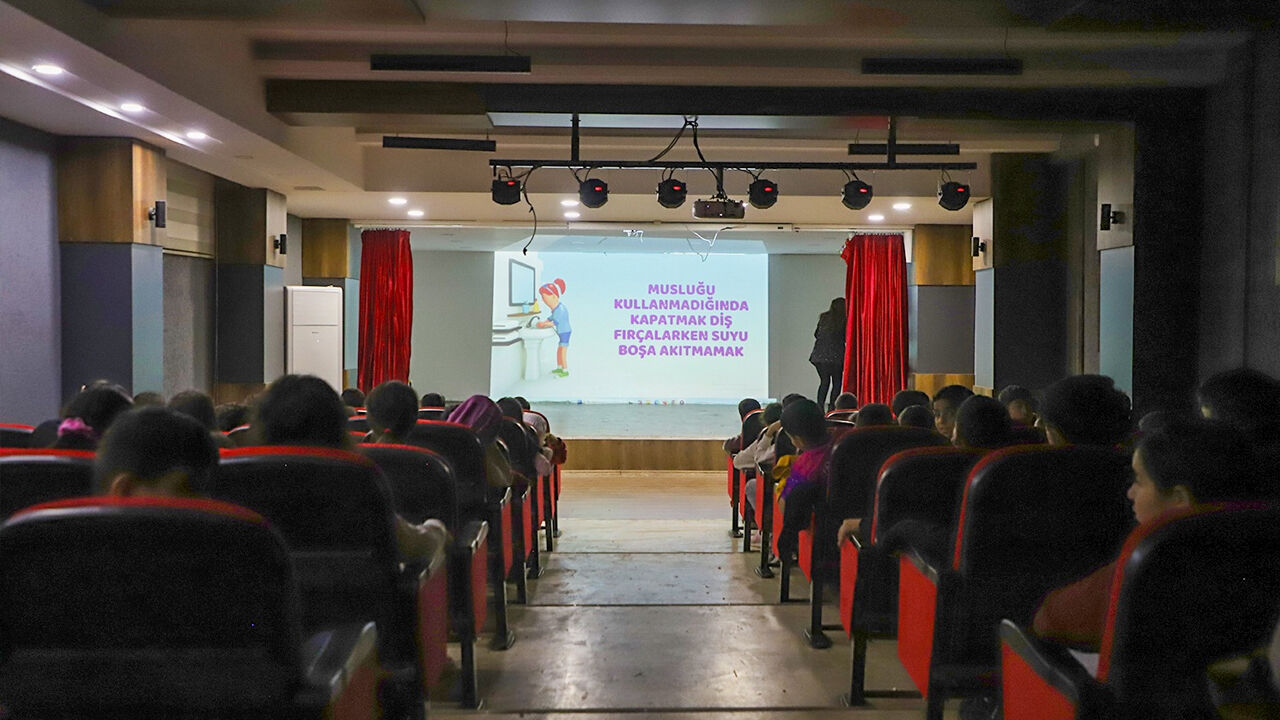 Diyarbakır’da 71 Okulda Öğrencilere Suyun Korunması Anlatıldı