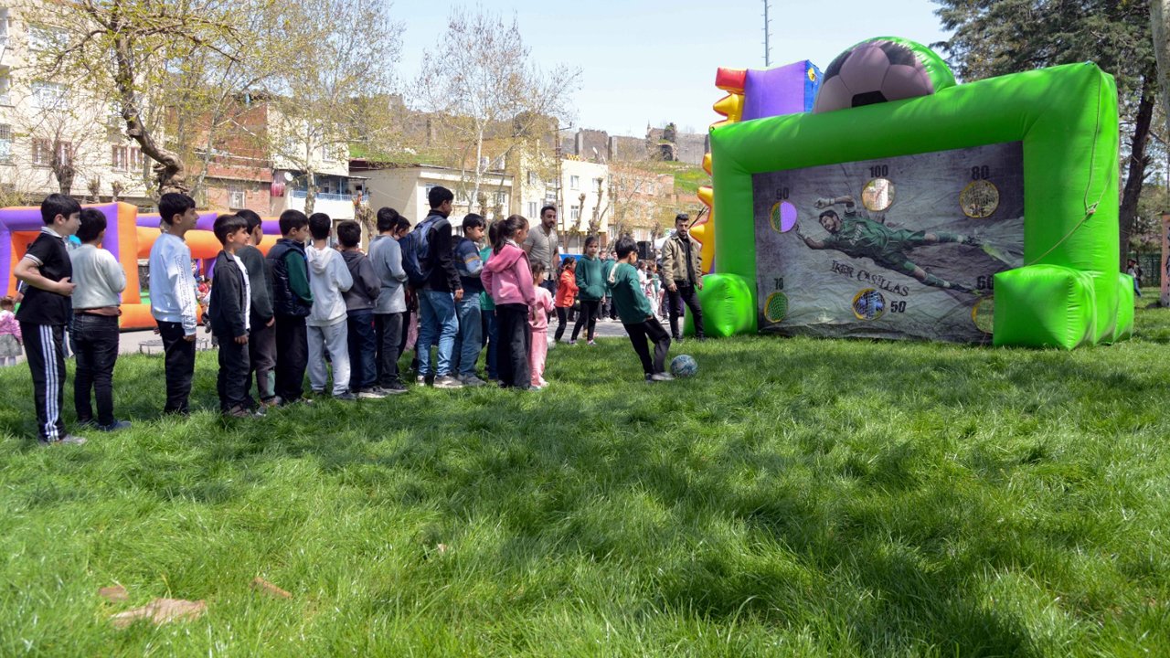 Diyarbakır’da Sokaklar Sporla Buluştu