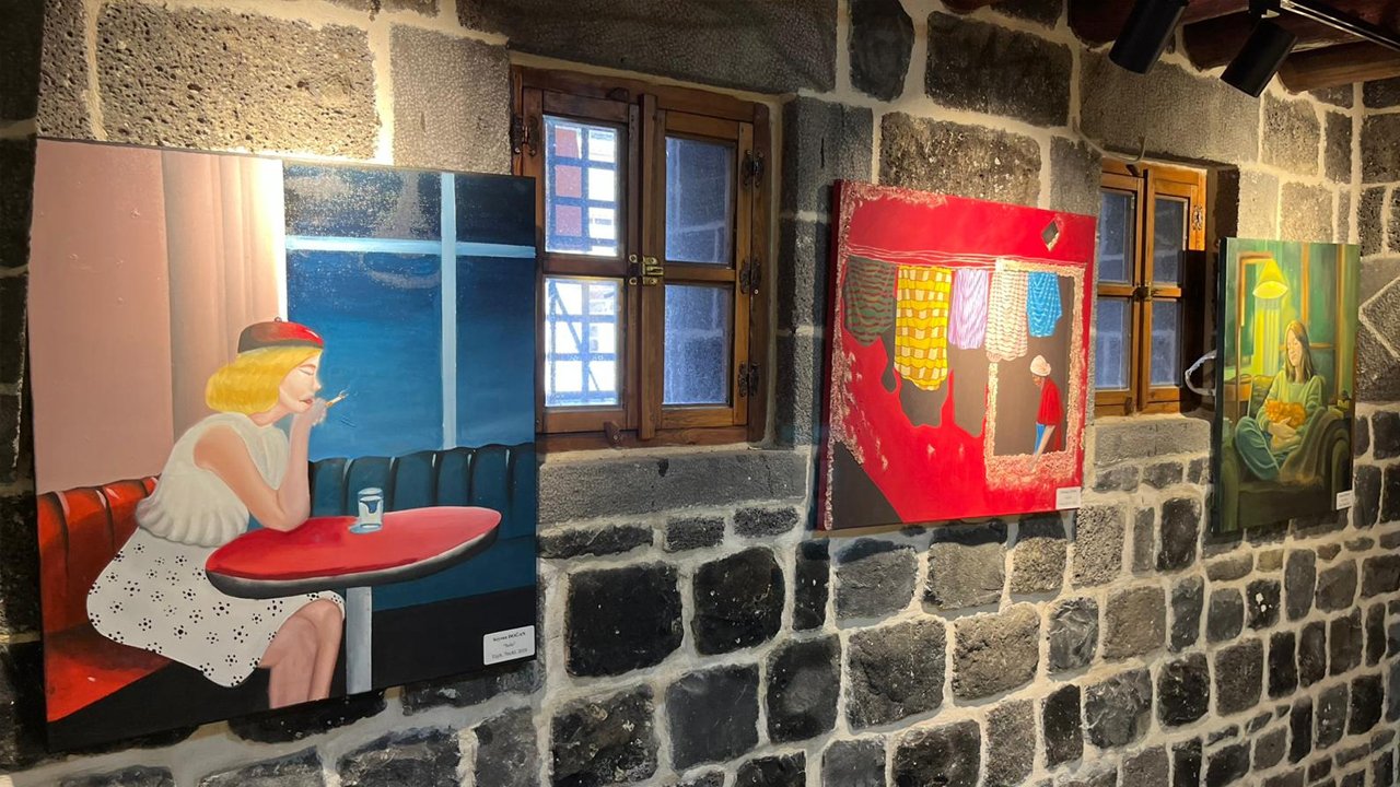 Diyarbakır’da ‘Sur’un Gece Kuşları’ Sergisi Sanatseverlerle Buluştu4