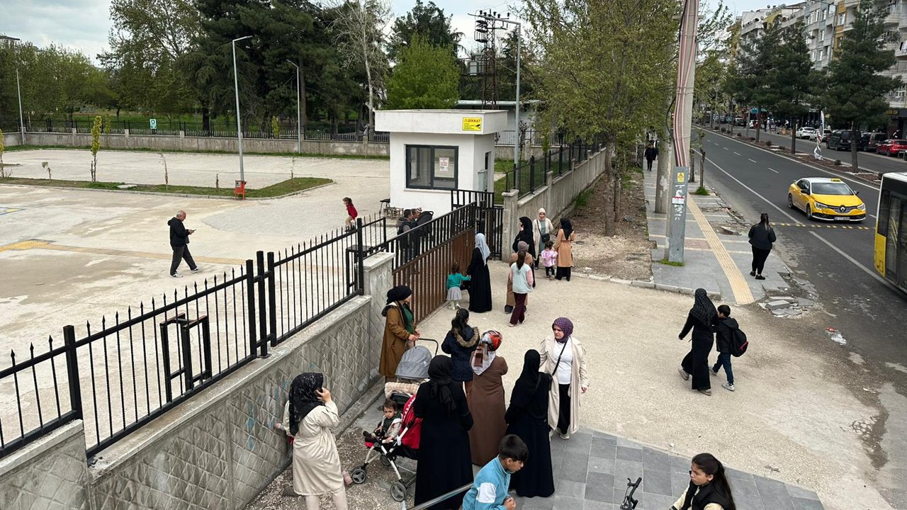 Diyarbakır’daki Okulların Güvenliği Polise Emanet Edildi1