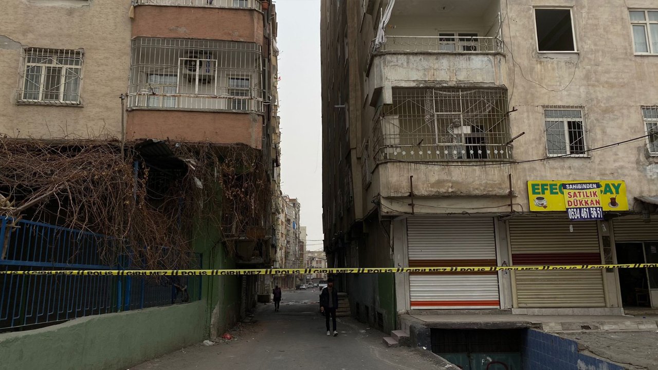 Diyarbakır’ın Bağlar Ilçesi Risk Altında, Binalar Boşaltılıyor4