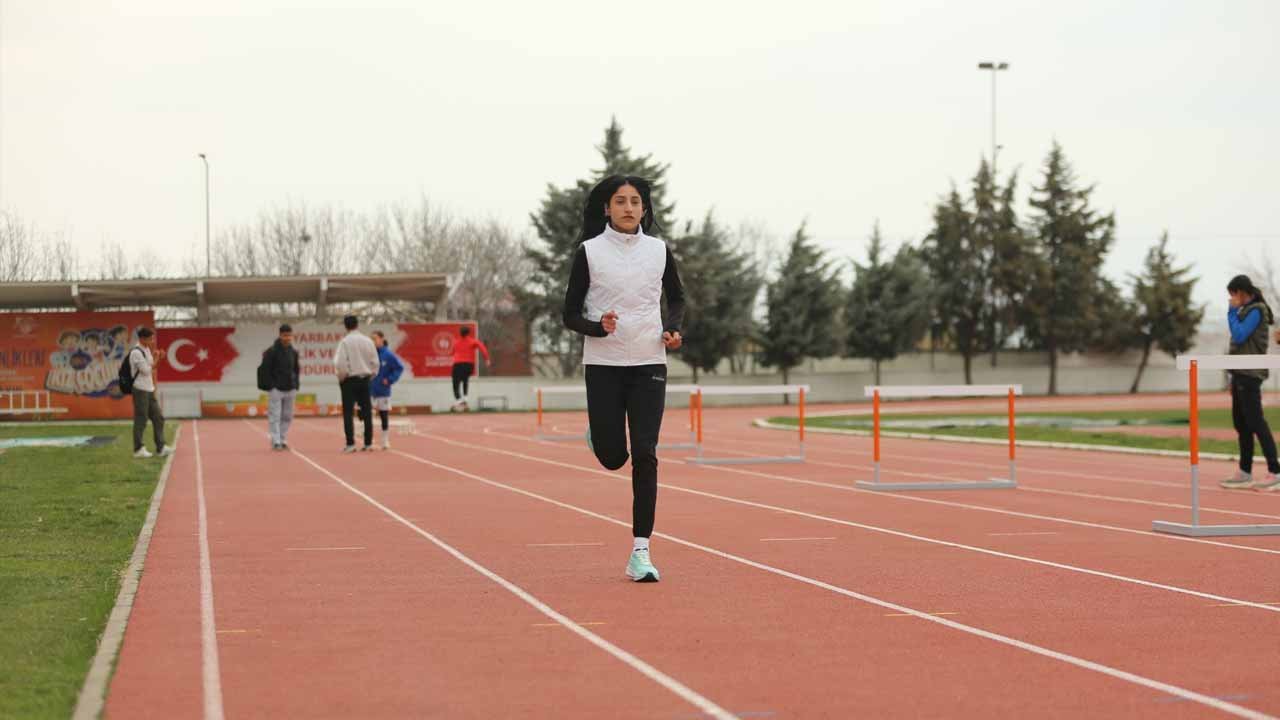 Diyarbakırlı Atlet, Hastalığını Yenip Pistlere Döndü