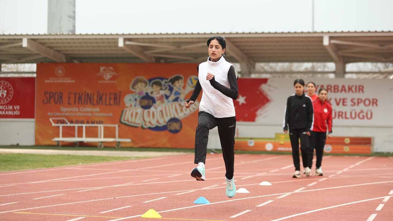 Diyarbakırlı Atlet, Hastalığını Yenip Pistlere Döndü3