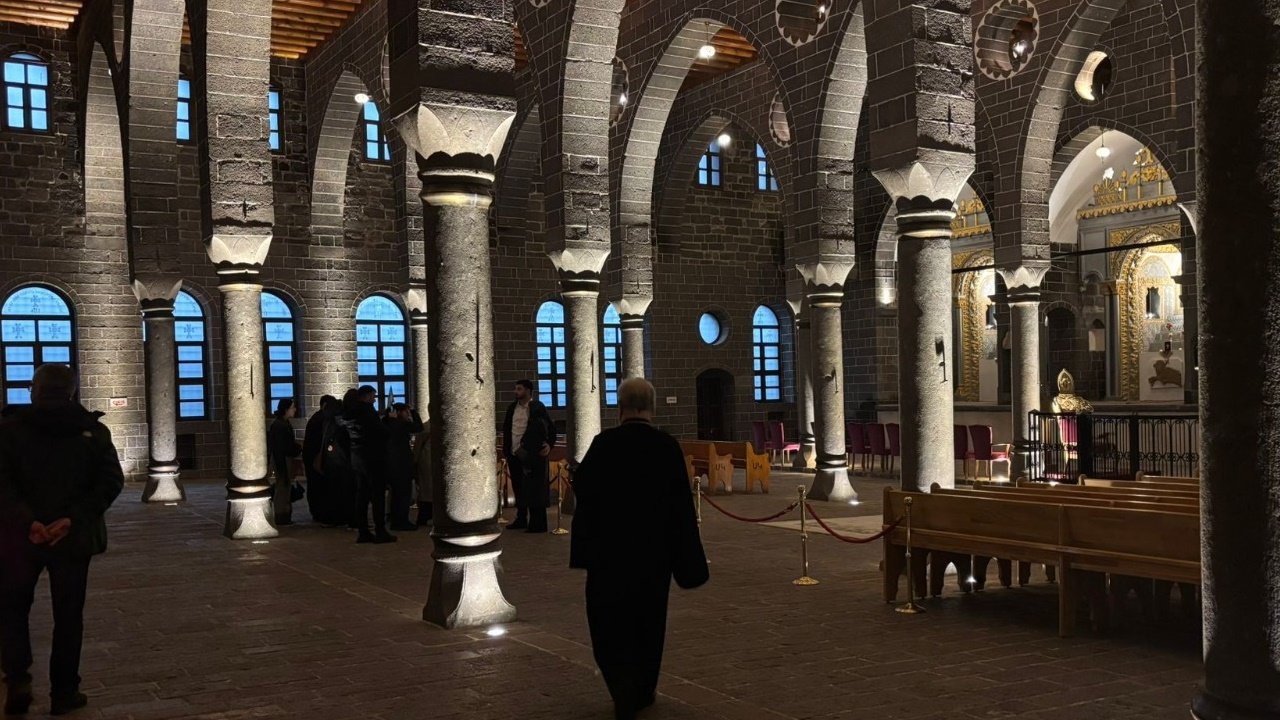 Kilise Paskalya Diyarbakir
