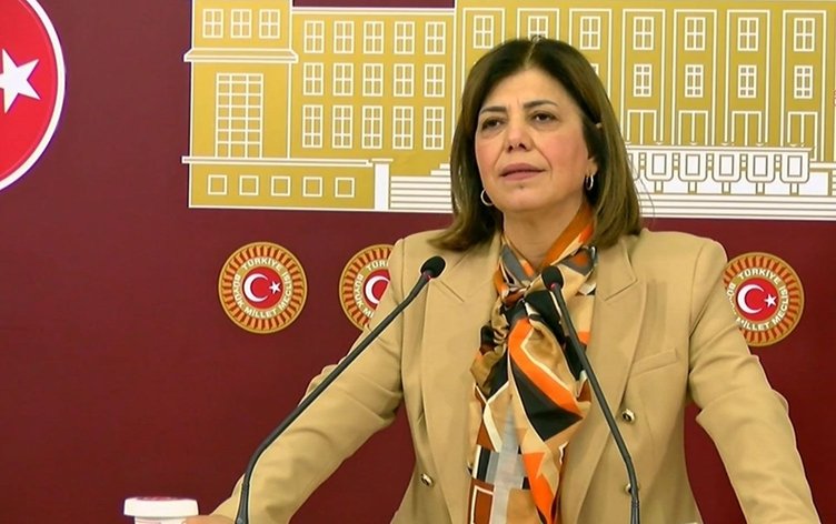 DEM Parti Milletvekilinden Erzurumspor'un şampiyonluğuna kutlama