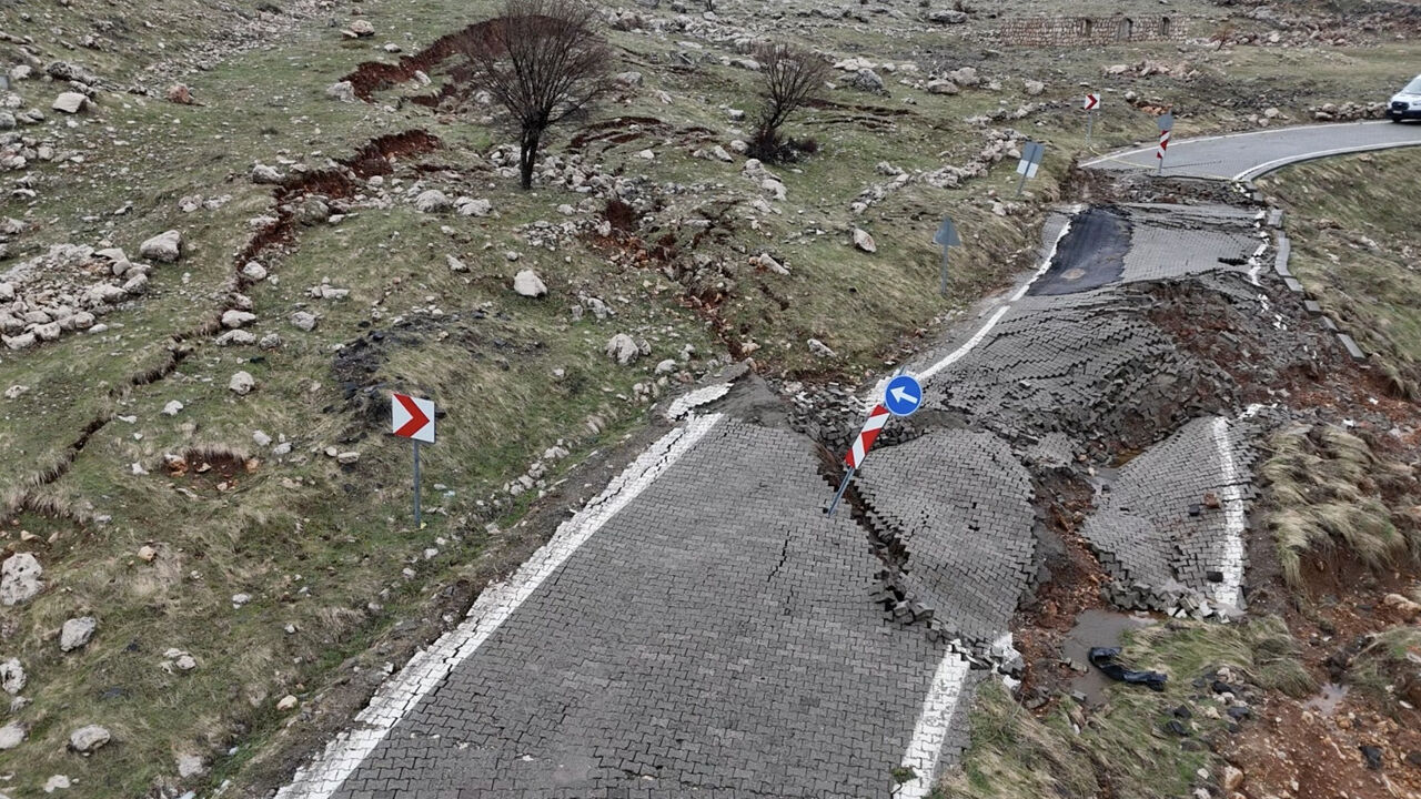 Nemrut’un Yolu Kapandı