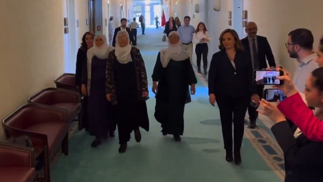 Barış Annelerinden Mhp’ye2