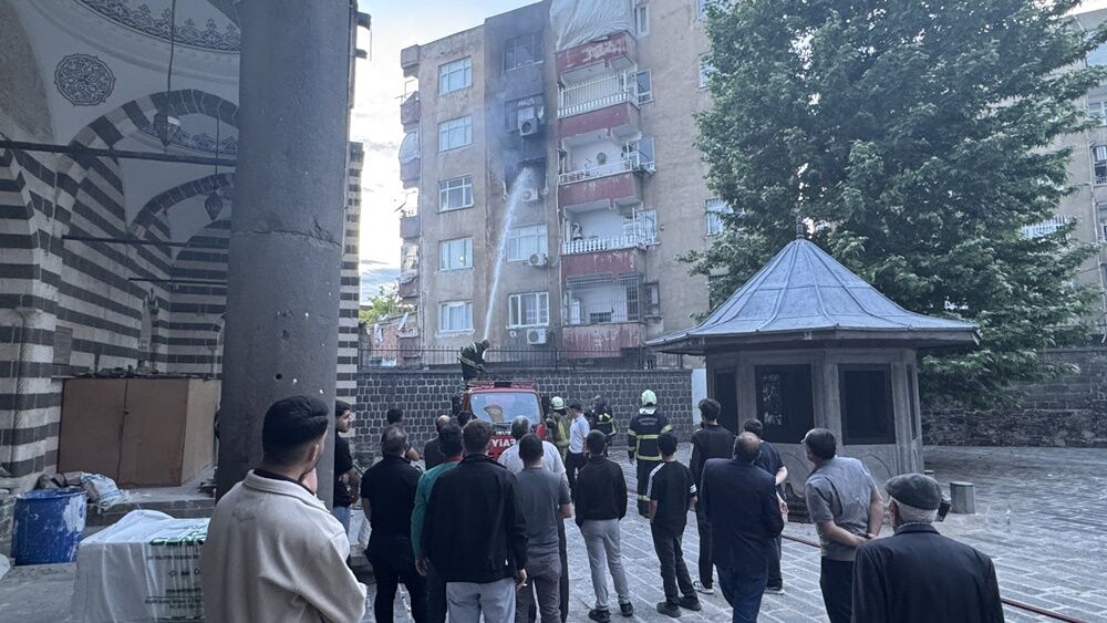 Diyarbakir Yangin-6