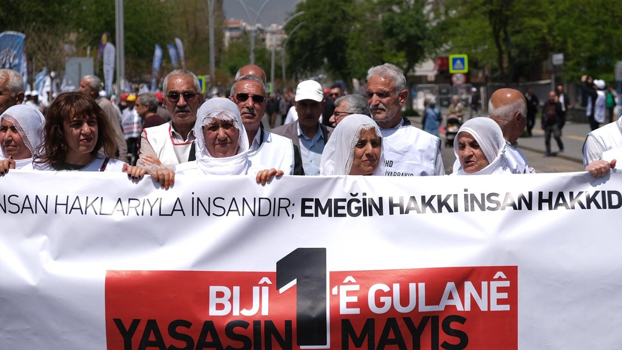 Diyarbakır’da 1 Mayıs Mitingi Başladı3