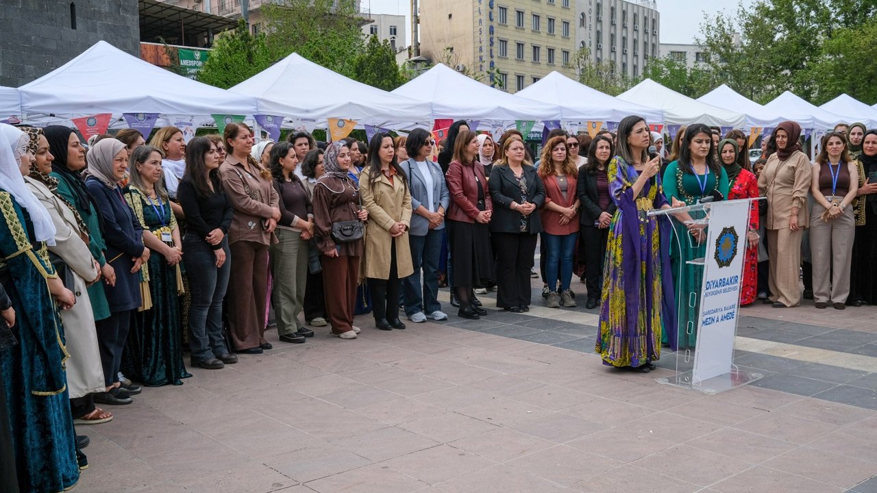 Diyarbakır’da, ‘Amed Kadın Emek Ve Kültür Sanat Buluşması1