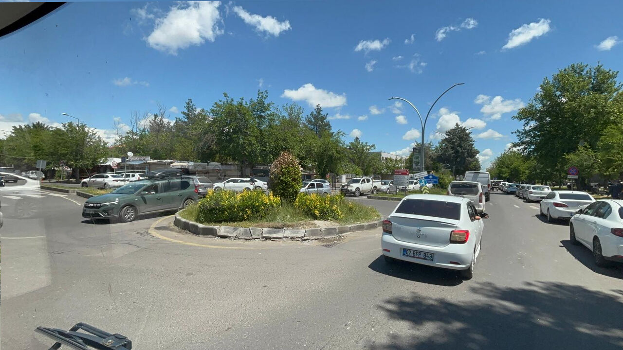 Diyarbakır’da Işıklar Söndü, Hayat Durdu2