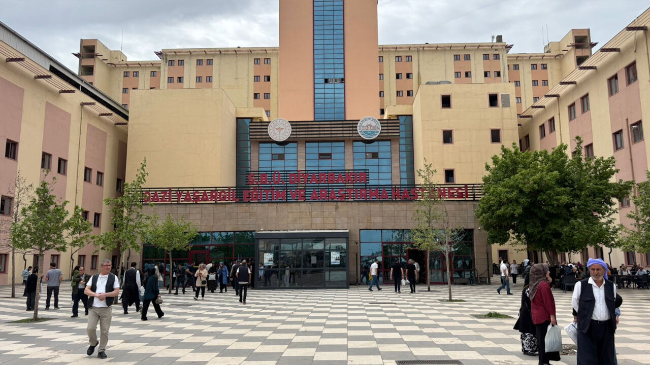 Diyarbakır’daki Araştırma Hastanesi’nde Sağlık Krizi1
