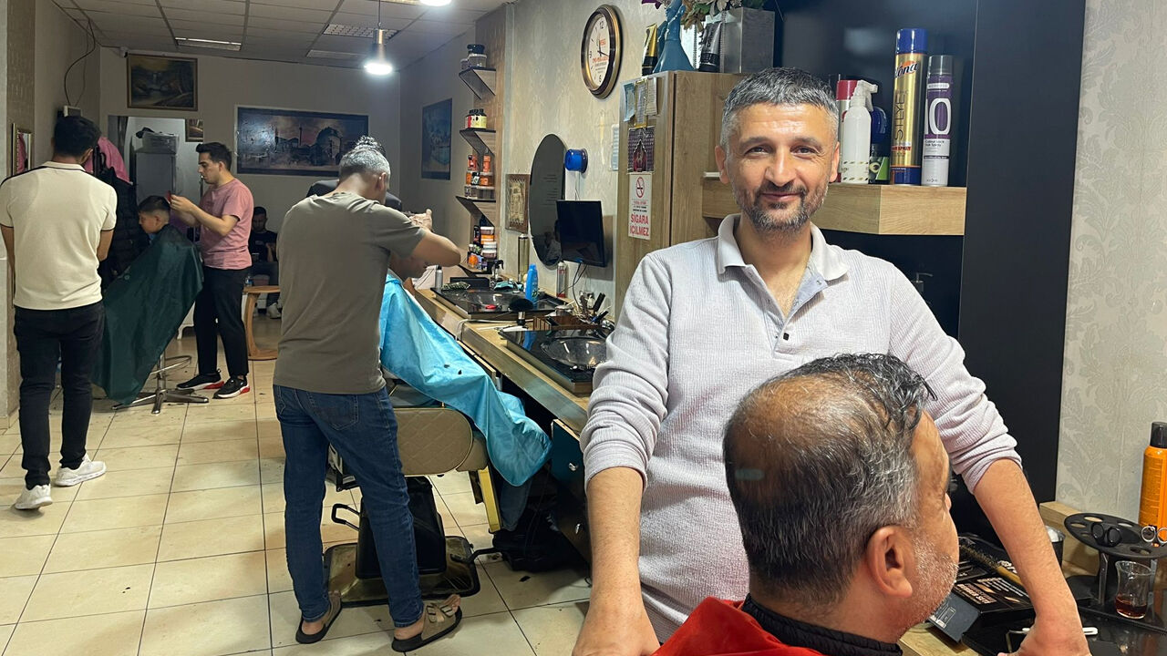 Diyarbakır’ın Kırsalında Berber Kuyruğu2