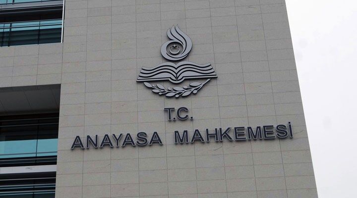 Süresiz nafaka kaldırıldı mı, yürürlüğe girdi mi? Süresiz nafaka kararı Resmi Gazete’de yayımlandı