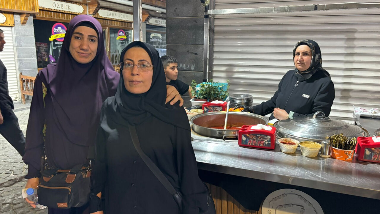 Diyarbakır Sur'da Kaldırımdaki Ciğer Tezgâhlarına Yasak Şoku!7