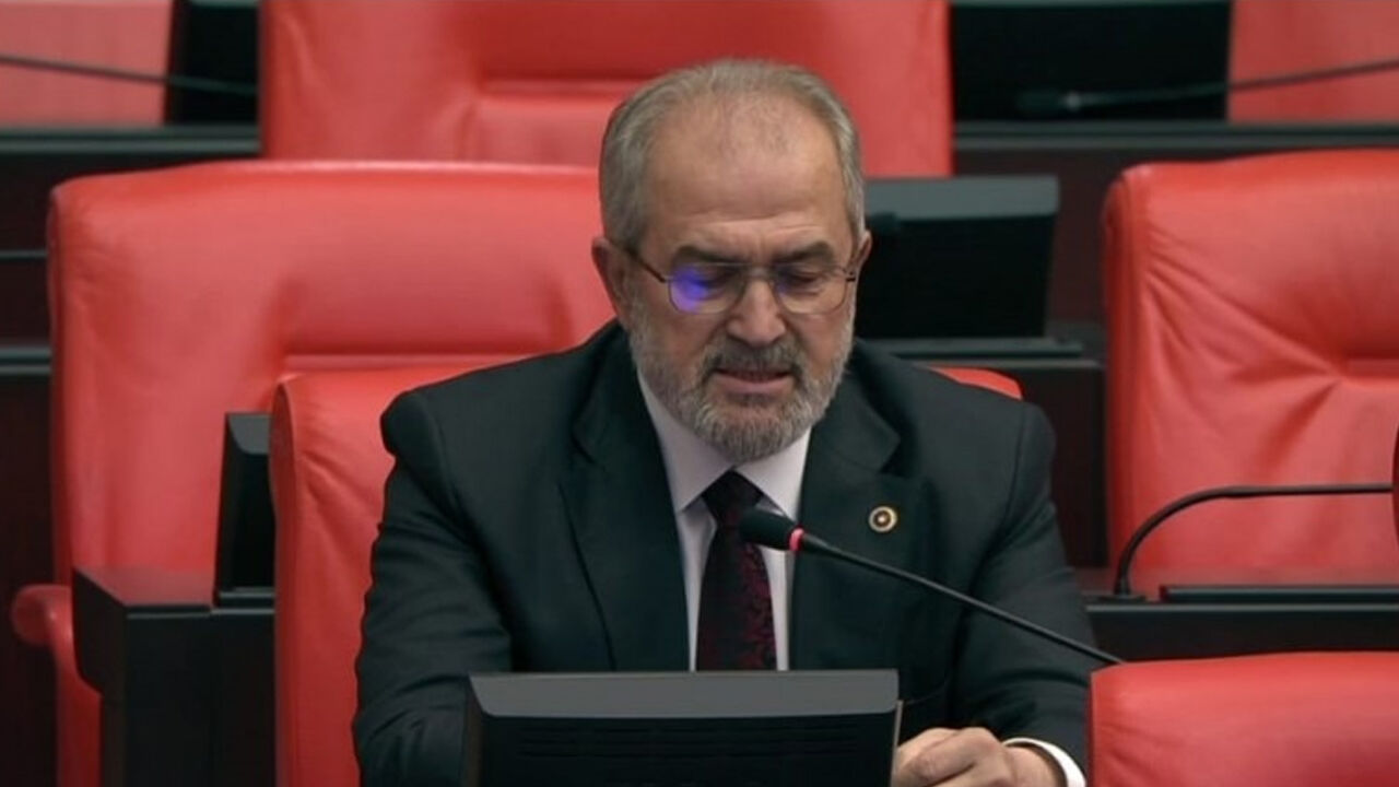 Diyarbakır Trafiği Ak Partili Vekilin De Sabrını Taşırdı2