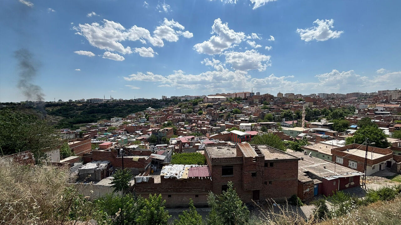 Diyarbakır'da Koku, Çamur Ve Sinek Isyanı!4