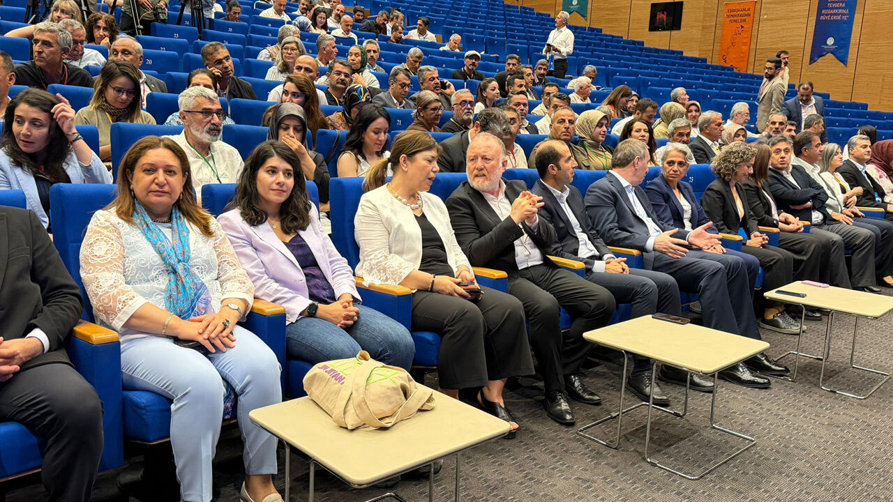 Diyarbakır’da Konuşan Bakırhan4