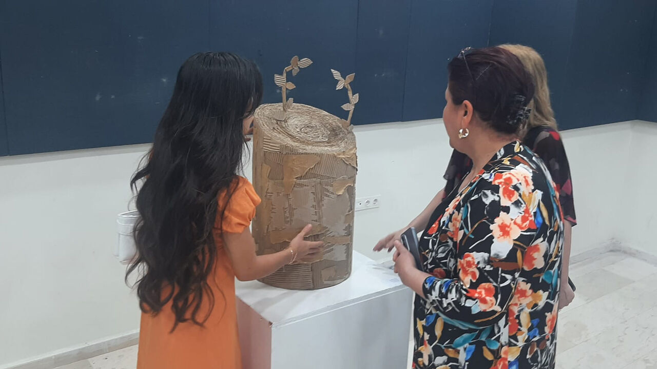 Diyarbakır’da Üniversite Öğrencileri, Atık Malzemeleri Sanat Eserine Dönüştürüyor3