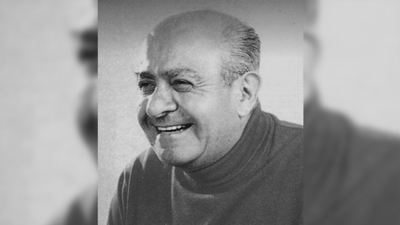 Hasretinden Prangalar Eskiten Şair2