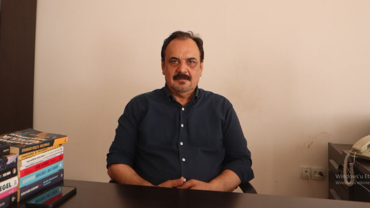 Profesörden Önemli Çağrı Diyarbakır’ın Gençlerine Sahip Çıkın