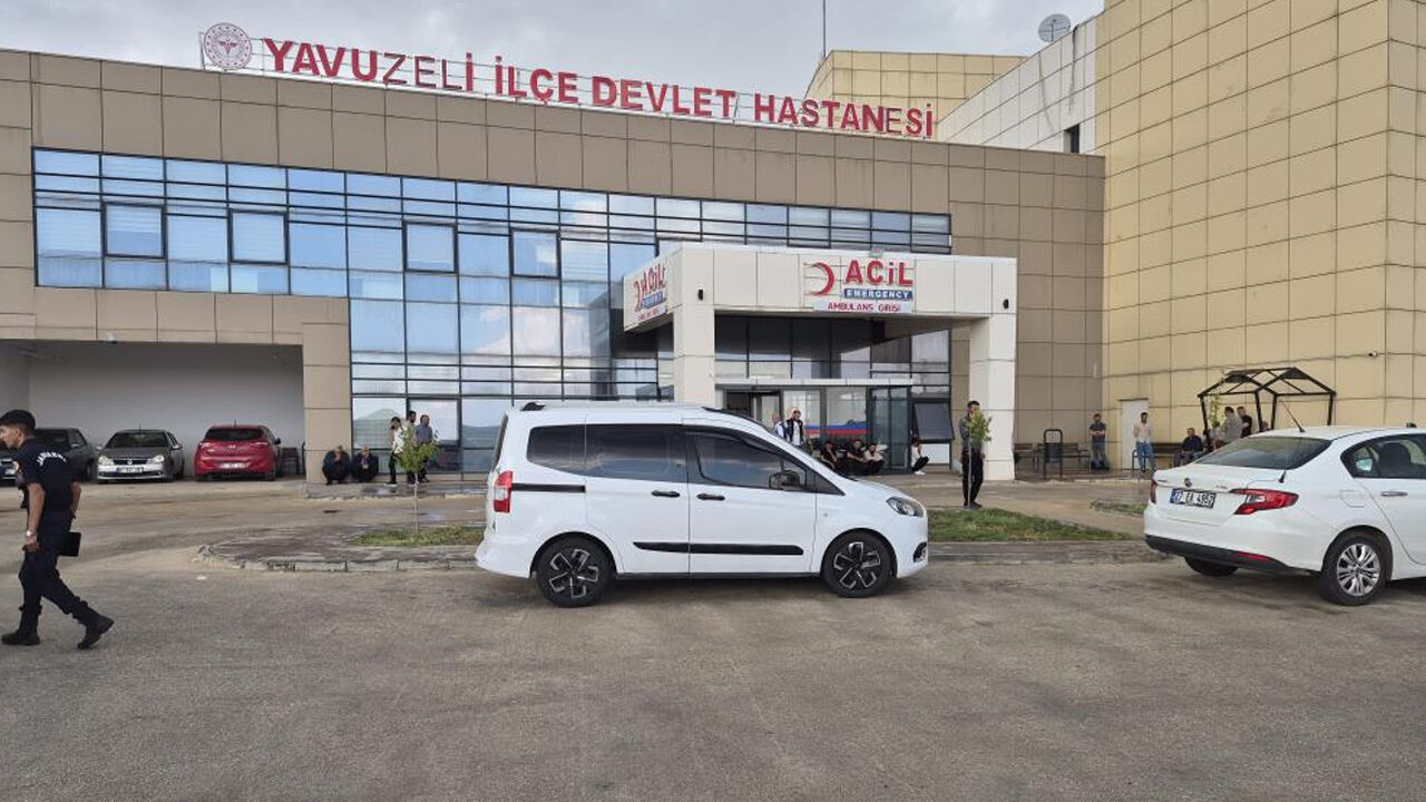Serinlemek Için Su Birikintisine Giren 2 Kardeş Boğuldu