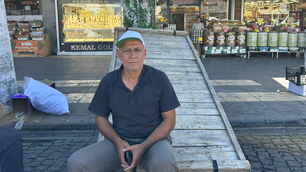 Diyarbakır’ın Yükünü Sırtlarında Taşıyorlar