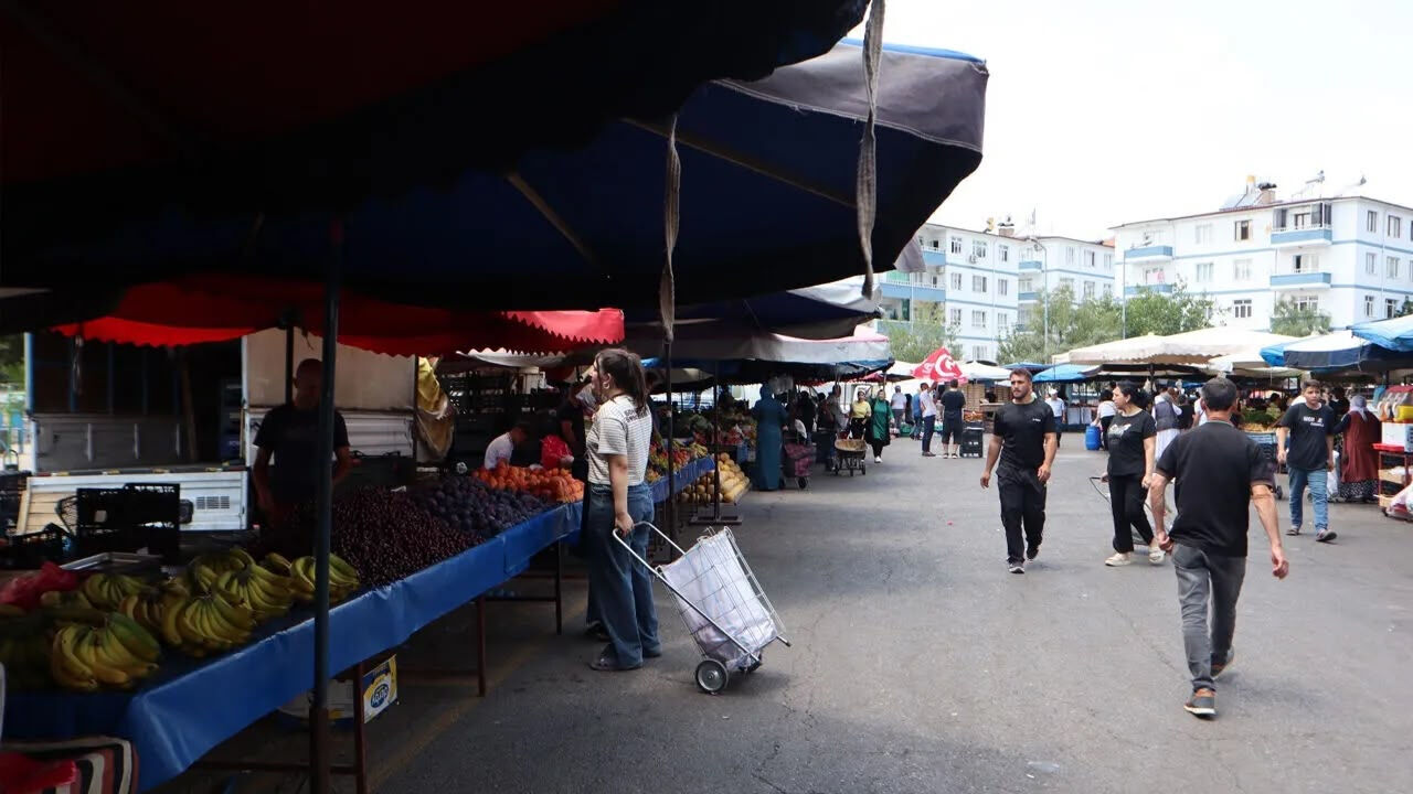 Kayıt Dışı Istihdam Gençleri Pazara Taşıdı