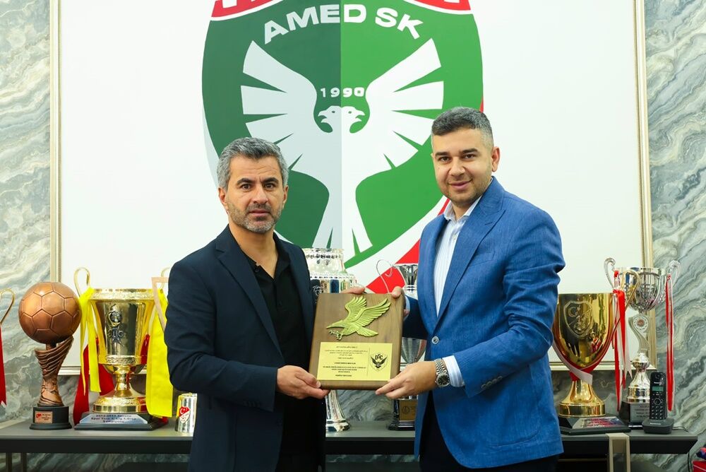 Nahit Eren Duhok