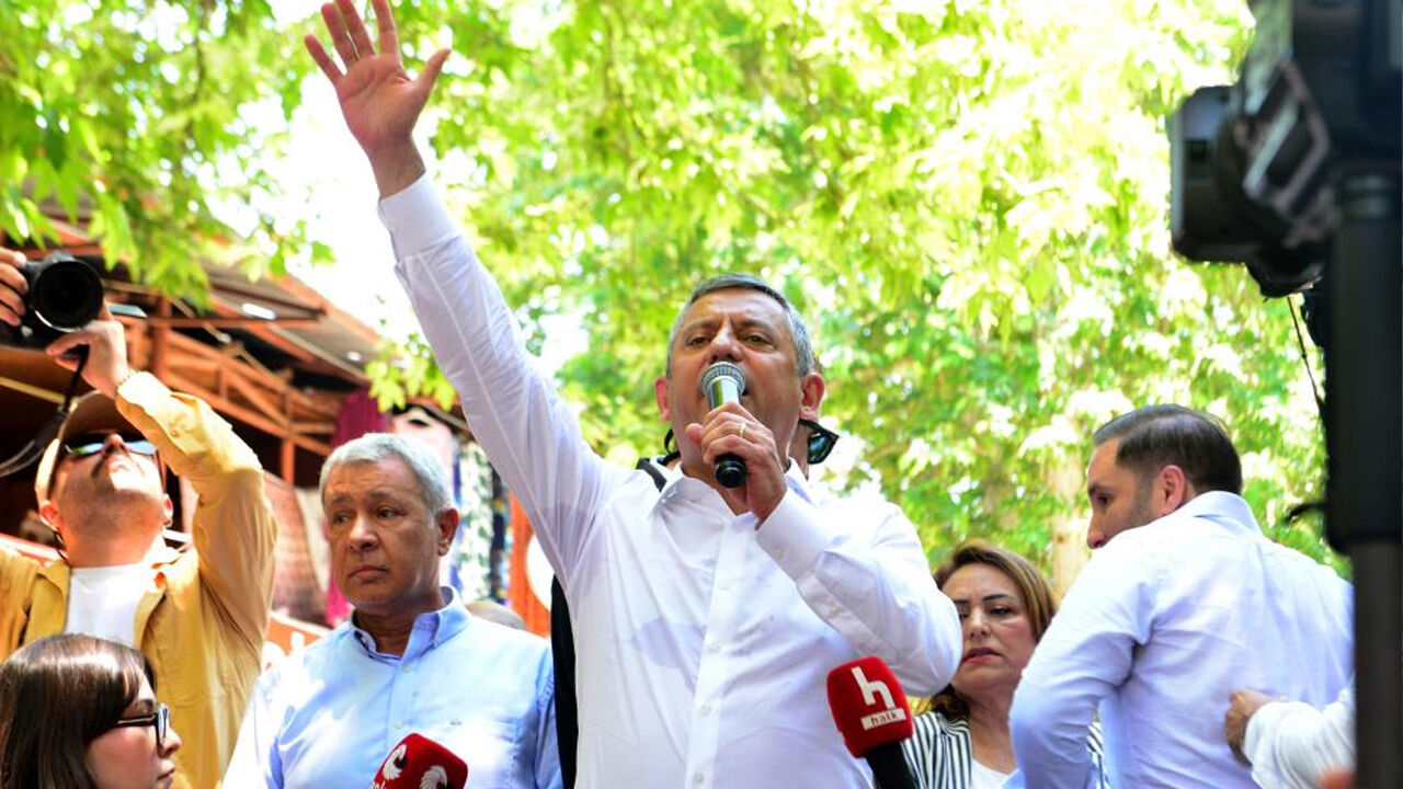 Özgür Özel-127