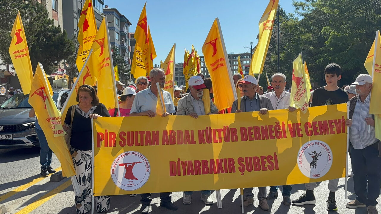Sivas'ta Madımak'ın 33 Canı Için Adalet Yürüyüşü3