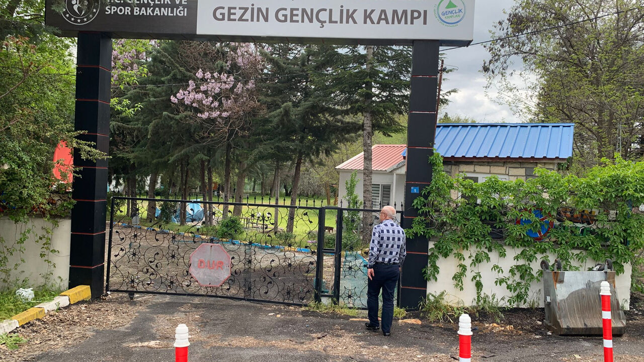 Dem Partili Belediyeye Değil, Çocukların Gönlüne Kilit Vuruldu4