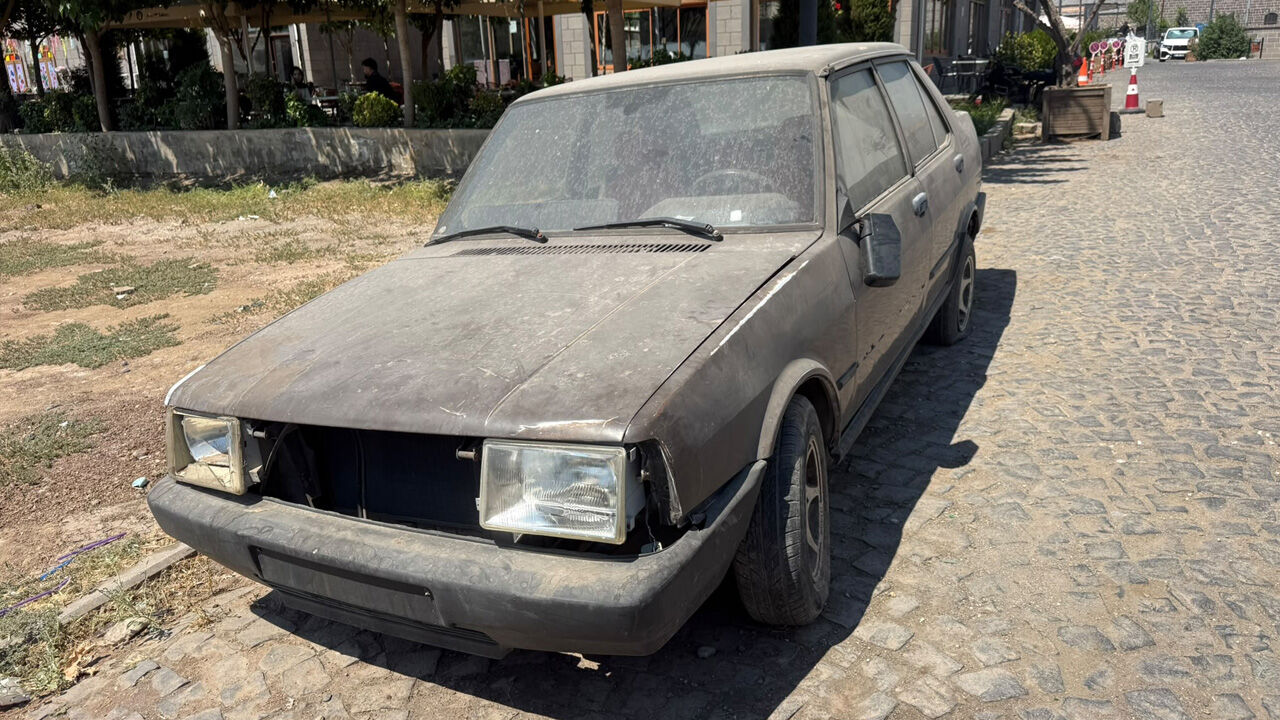 Diyarbakır'da Gizemli Araç!4