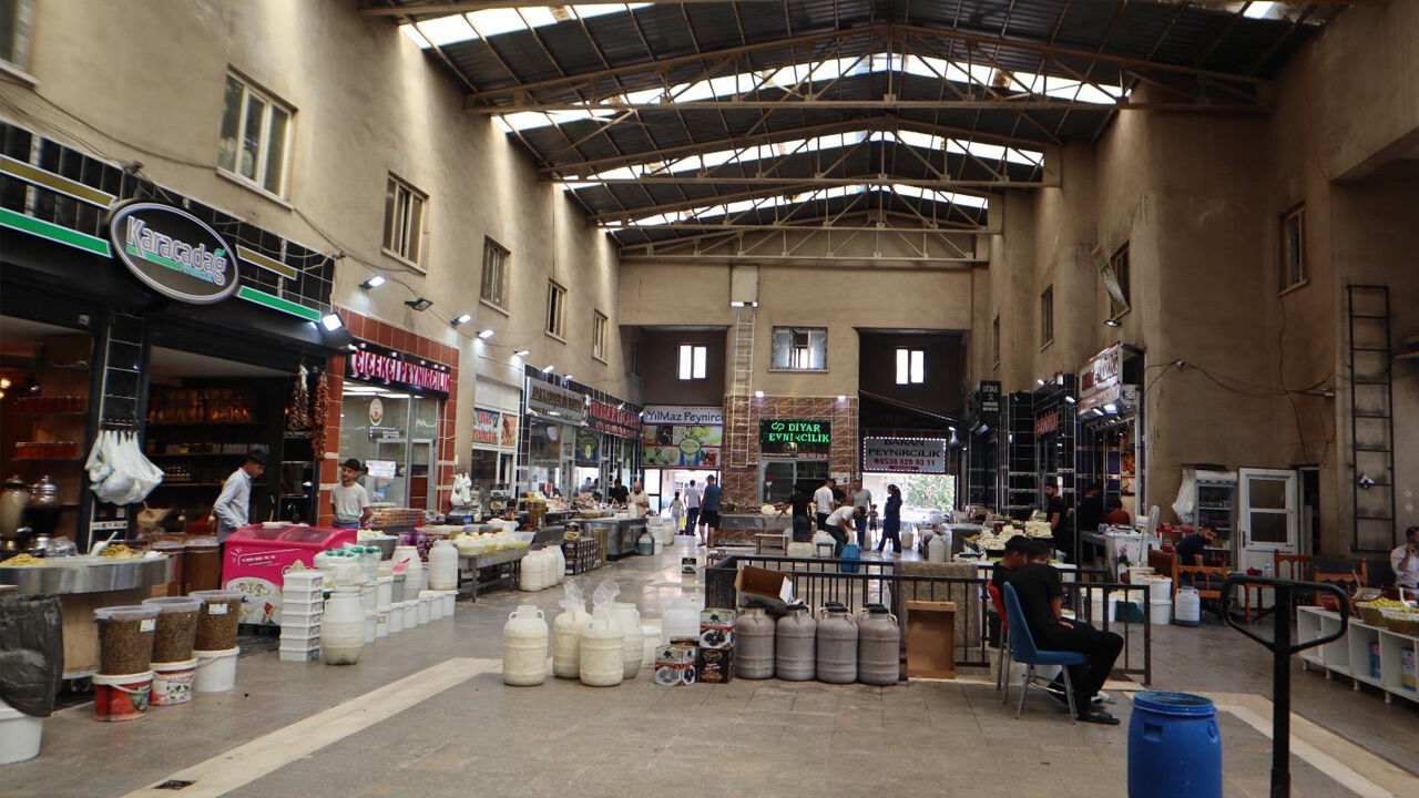 Diyarbakır’da Kışlık Peynir Mesaisi3