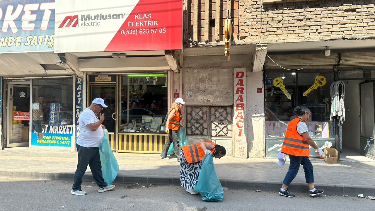 Diyarbakır’da Temizlik Seferberliğinin Startı Dörtyol’da Verildi5