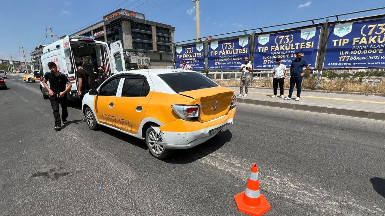 Diyarbakır'da Trafik Kazası4
