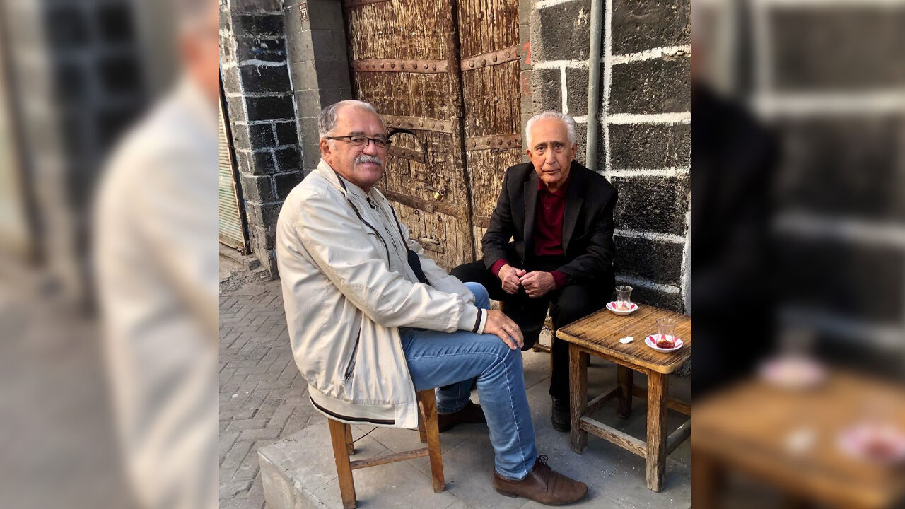 Şeymus Diken Kopya1-4