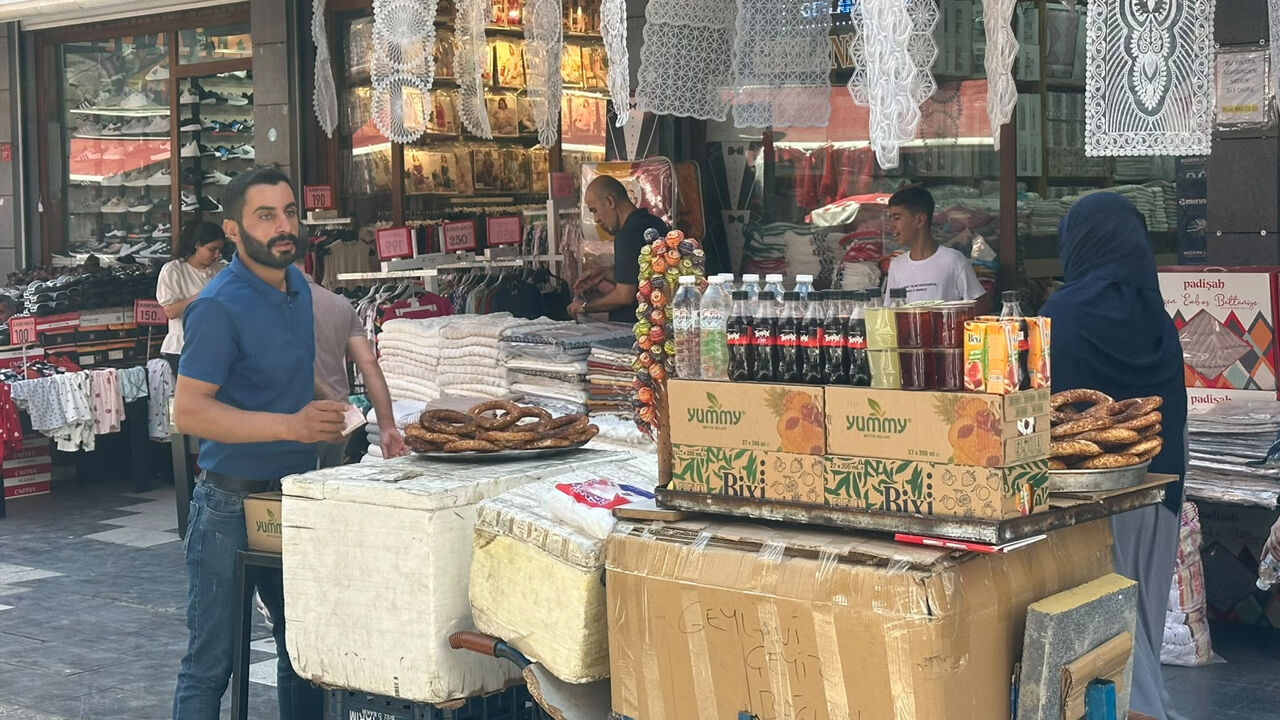 Sıcak Hava Ve Ekonomik Kriz ‘Açık Avm’yi De Durma Noktasına Getirdi5